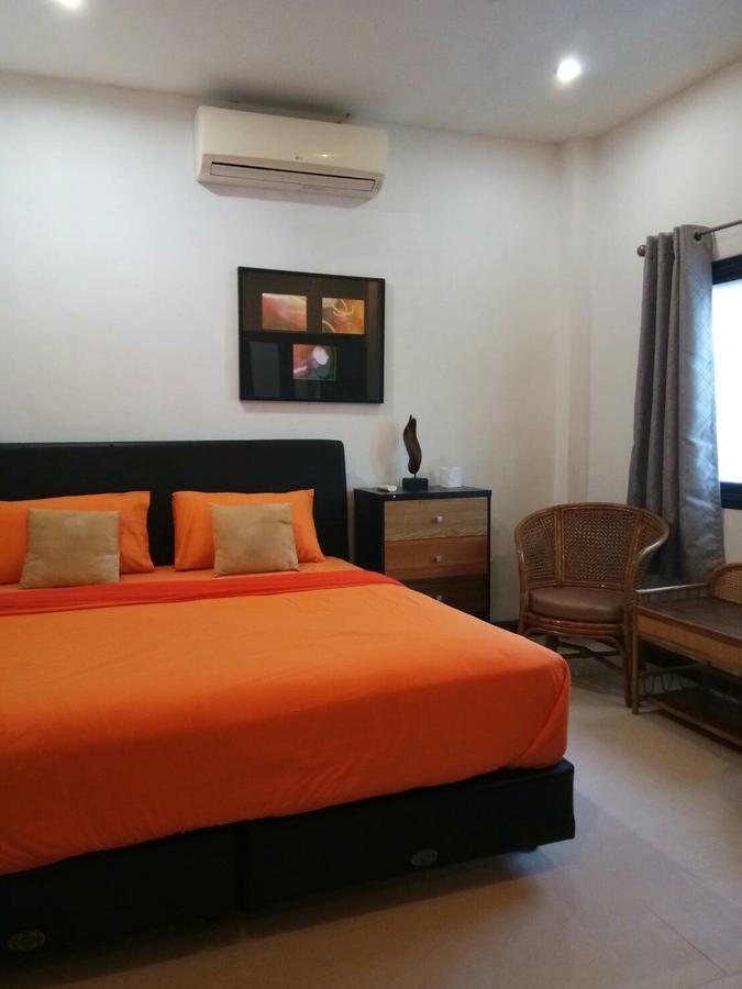 The Corner Transit Hostel Koh Samui Buitenkant foto